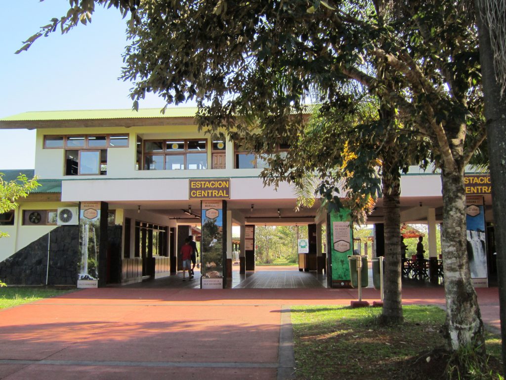 Tren Ecológico - Estación Central en el Parque Nacional Iguazú